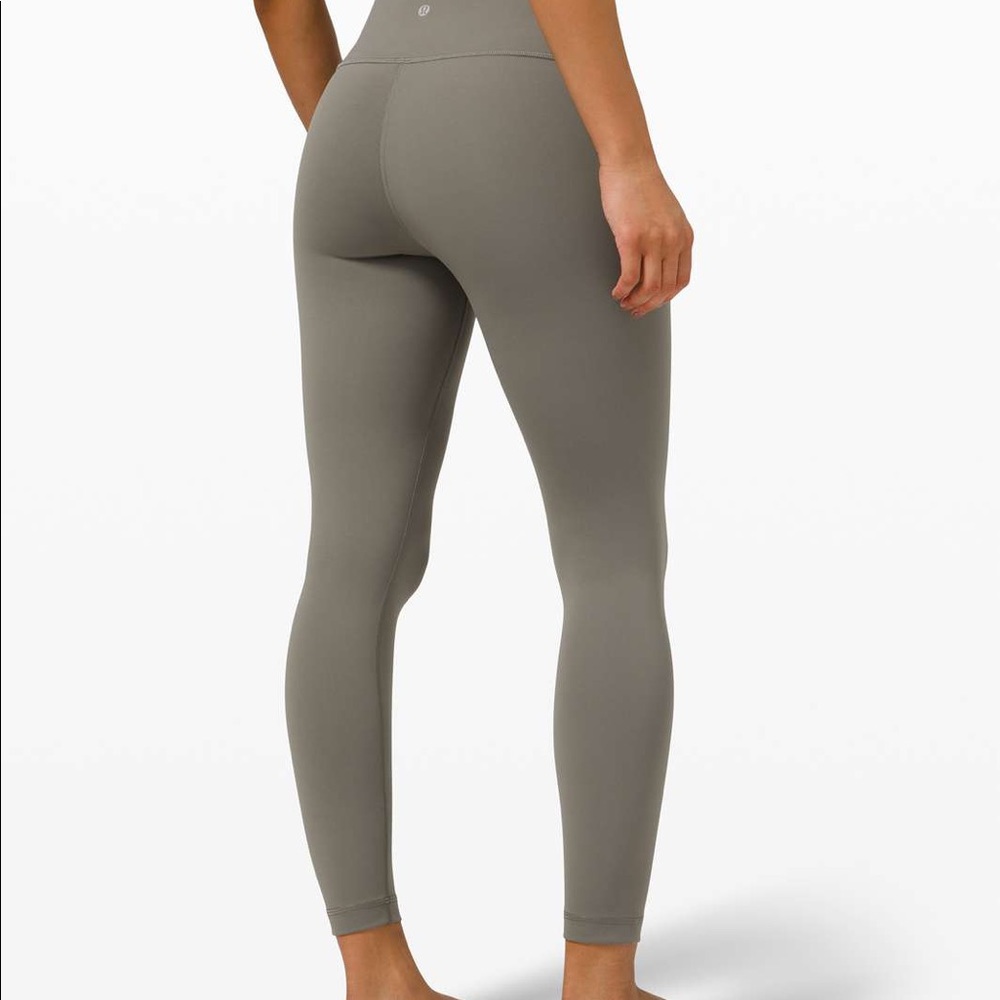 Lululemon grey sage wunder under legging